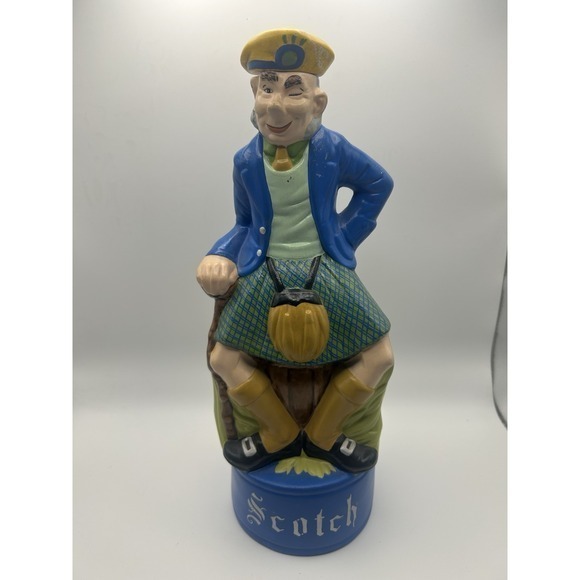 Vintage Albertas Mold Scotsman‎ 69' Scotch Gentlemen Decanter 12